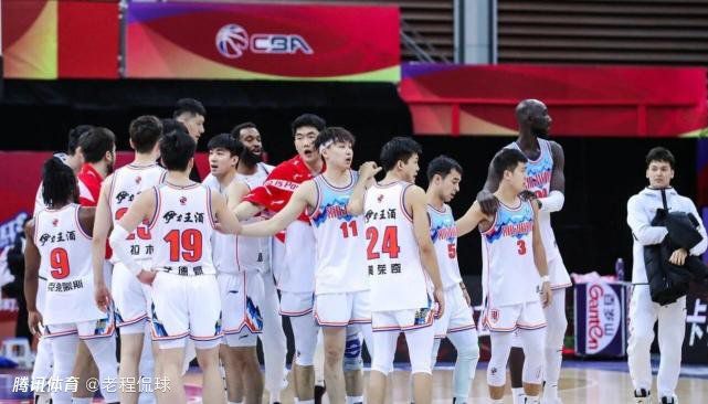 英勇机智的柯南将会在足球场上，破解一起紧张度满点的炸弹危机事件。
