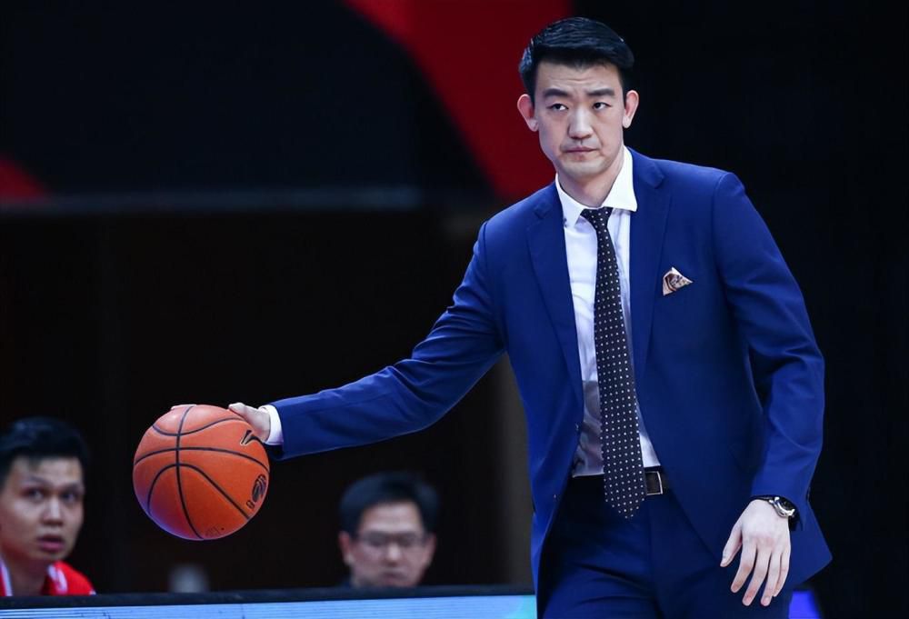 因为影片中，“黑狗达”这个角色需要完成从男孩到男人的成长历程——从最初不懂事的少年，到后来在龙舟赛上拼搏，再到为父亲的手术签字，逐渐敢于为梦想负责。