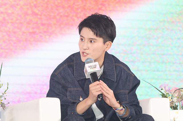 因此从某种角度上而言，《狄仁杰之通天帝国》可以称得上是徐克在电影创作领域上的一个新的起点。