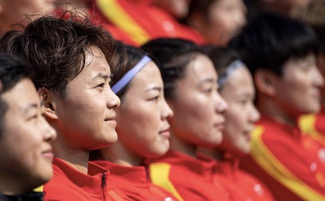 该剧由《苏里南》导演尹钟彬执导,《隧道》李恩美编剧执笔,金多美、孙锡久主演。